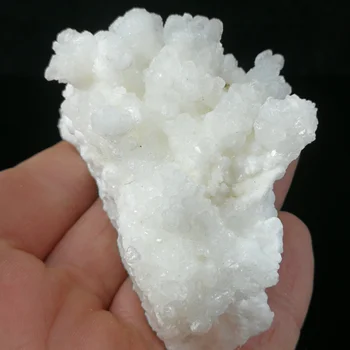 154.9 gNatural hydrozincite, mineralinio pavyzdys, namų papuošalas